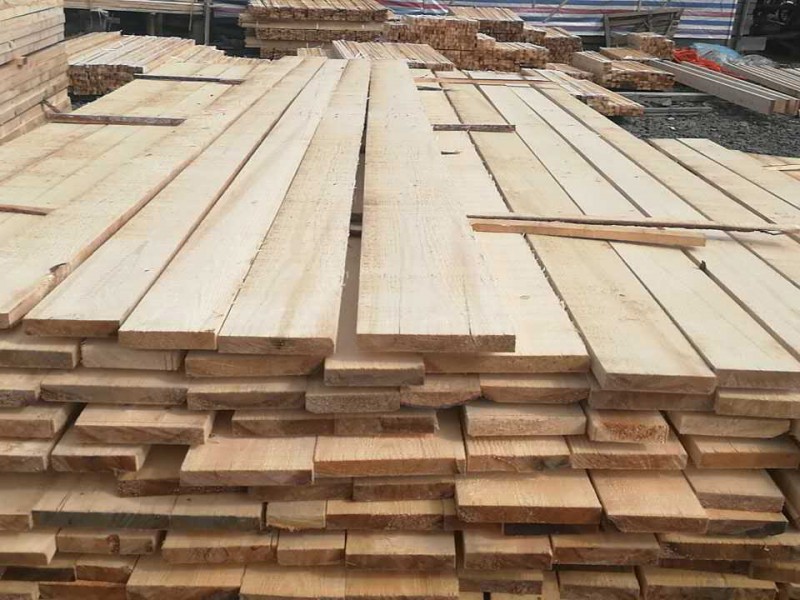 白松，樟松，落叶松，加工各种阔叶规格板材，及原木销售 木材加工