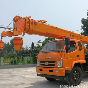 济宁小吊车 国五唐骏698 唐骏898汽车吊车 国五12吨徐工臂 汽车吊