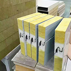 生产保温隔热保冷防结霜环保聚氨酯板 聚氨酯保温板 聚氨酯复合板