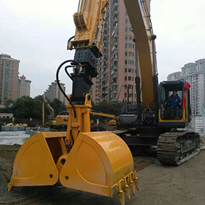 供应挖掘机三节臂伸缩臂加长臂岩石臂可定制