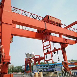 单梁桥式起重机 龙门吊，单梁起重机，双梁起重机，龙门吊销售，龙门吊租赁，龙门吊维修保养