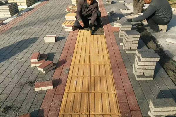 陶瓷透水砖铺装