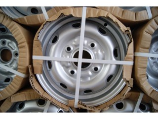 河北任丘远鹏车轮，钢圈，电动三轮摩托车汽车轮毂